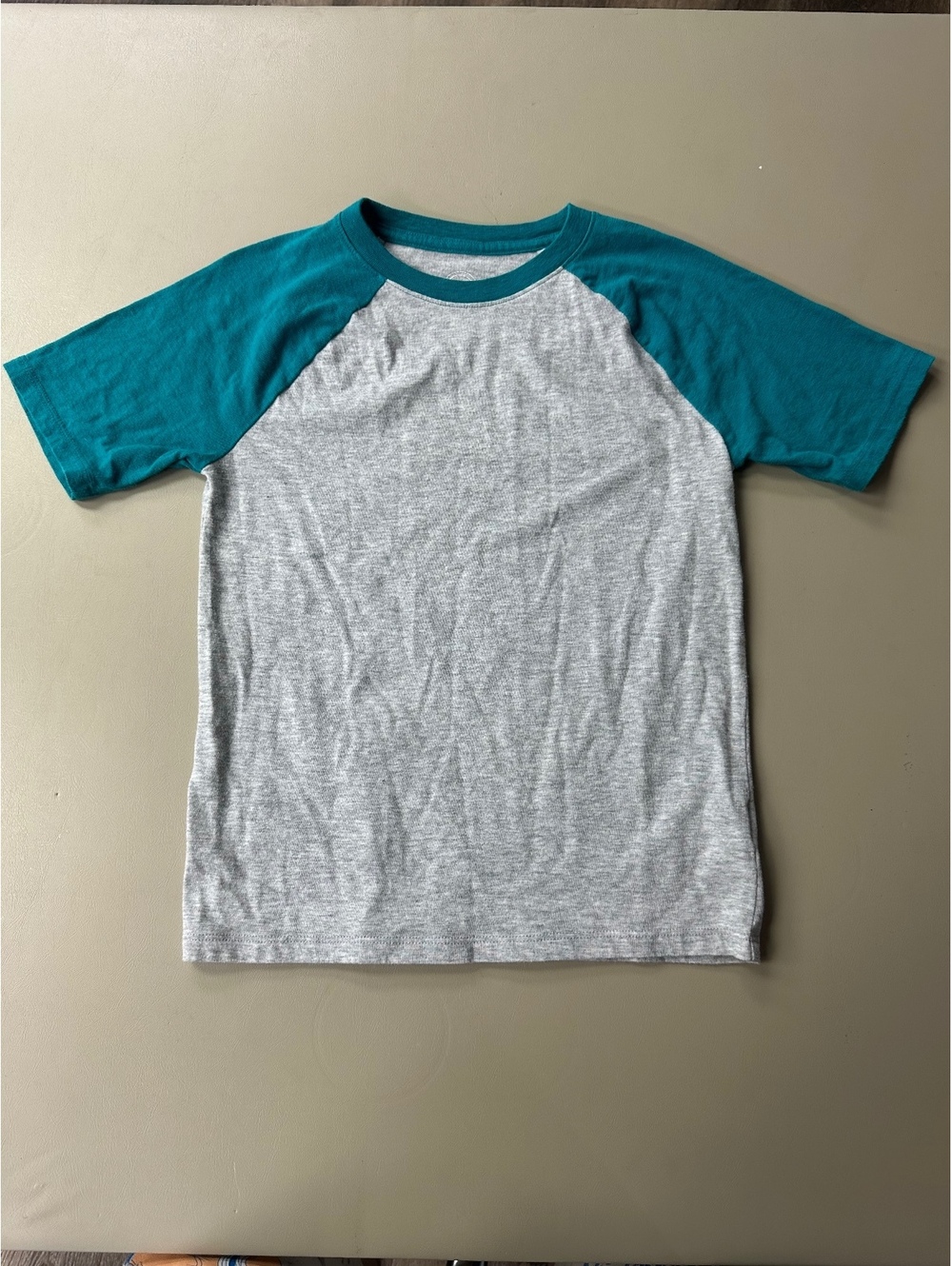 Wonder Nation Boys' Medium (8) Raglan Sleeve T-Shirt